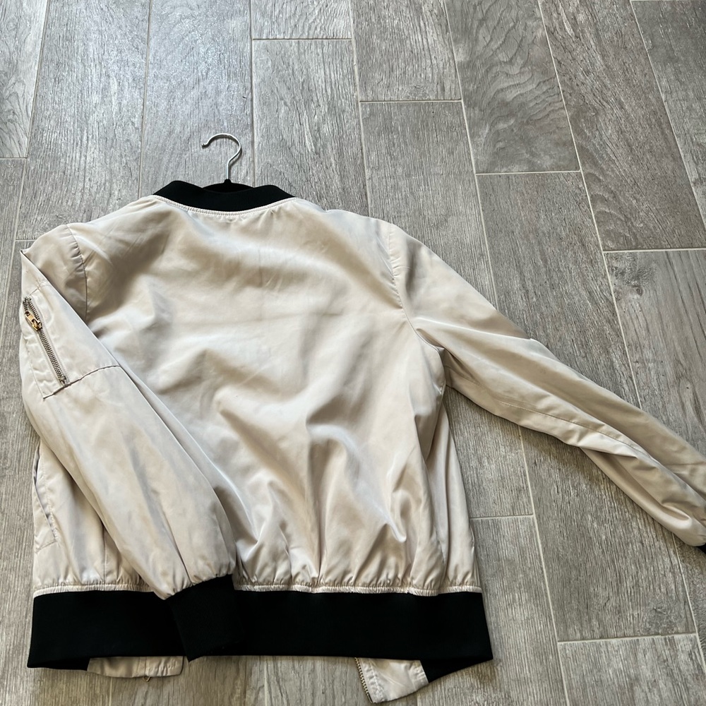 Bomber Jacket - Picture 3 of 3